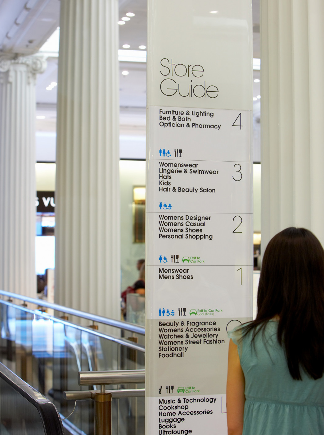 Apple Watches In New Apple Watch Store In London Stock Photo - Download  Image Now - Apple Watch, Selfridges, 2015 - iStock